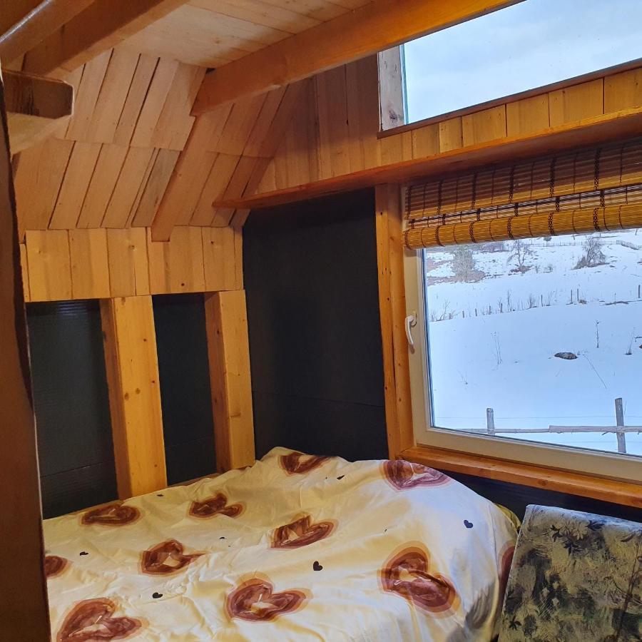 Planinska Koliba Ajdanovici Jelovac Nisicka Visoravan Olovo  Esterno foto